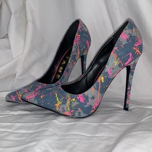 80s Style Denim Pumps with Neon Paint Splatter - Size 8